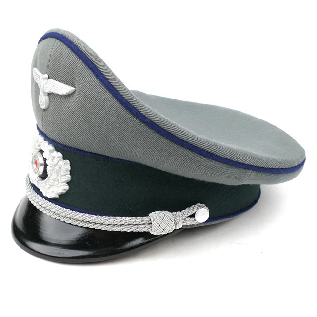 WH (Heer) Medical Officer's Visor Cap to KC Recipient 'Dr.Heinrich Hüls' — image 3