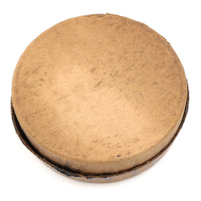 Unissued 'Seehund Lederfett' Package — image 4