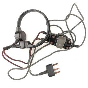 WH Panzer Model 'B' Throat Microphone