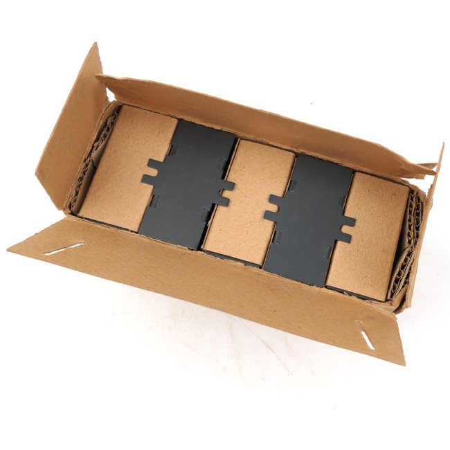 Set of 10 Luftwaffe Relays in Box — image 4