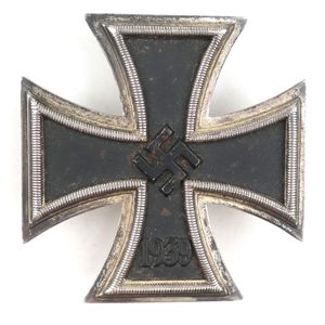 WW2 Iron Cross 1st Class 'L/52'