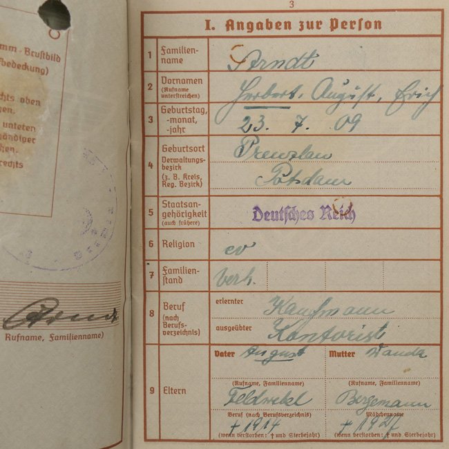 Waffen-SS Wehrpaß — image 4