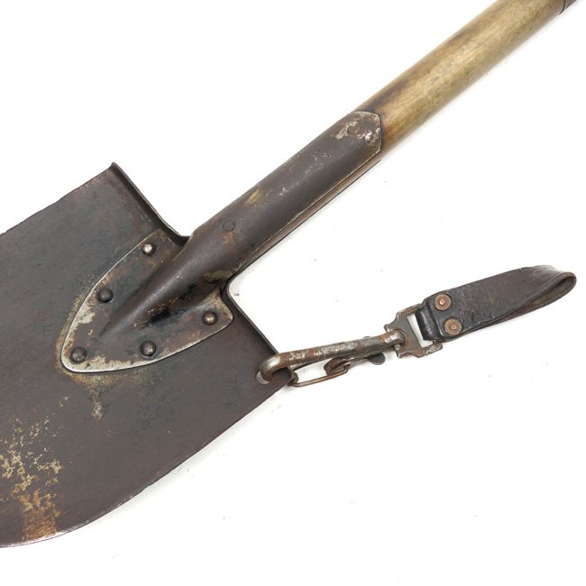 WW2 Finnish Entrenching Tool with Belt Loop — image 2