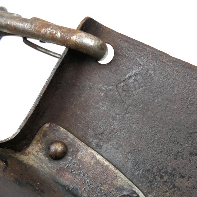 WW2 Finnish Entrenching Tool with Belt Loop — image 3