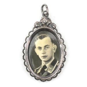 Luftwaffe Portrait Necklace Medallion