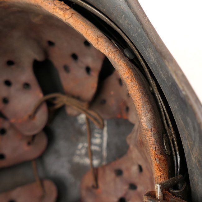 Early Luftwaffe DD M35 Combat Helmet — image 16