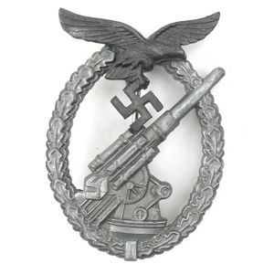 Luftwaffe Flak Artillery War Badge 'G.B.'