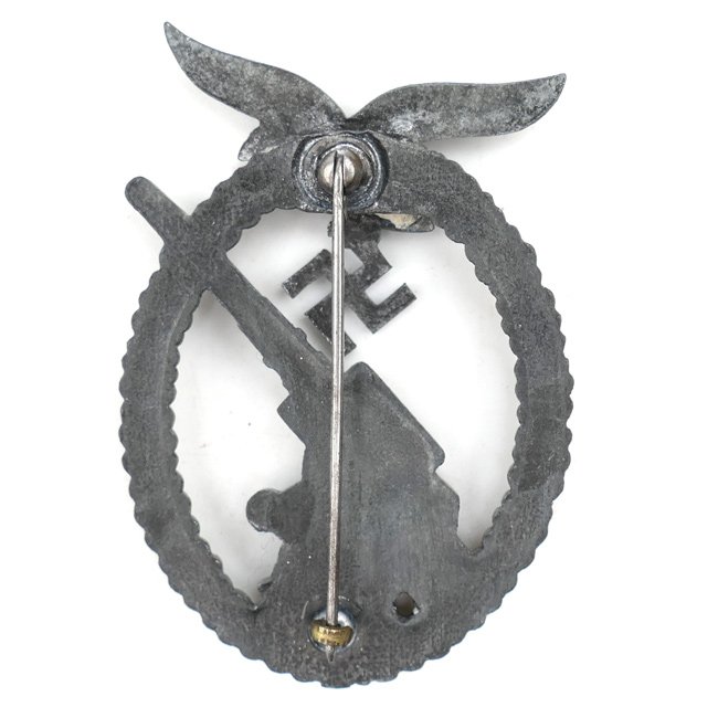Luftwaffe Flak Artillery War Badge — image 3