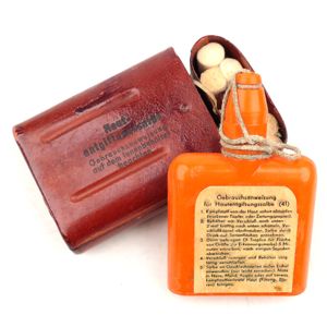 'Hautentgiftungssalbe 41' in Container