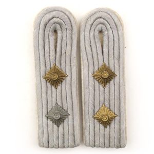 WH (Heer) Infantry Officer's shoulder-boards
