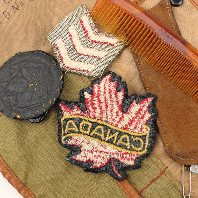 Canadian CWAC Sewing Kit — image 5