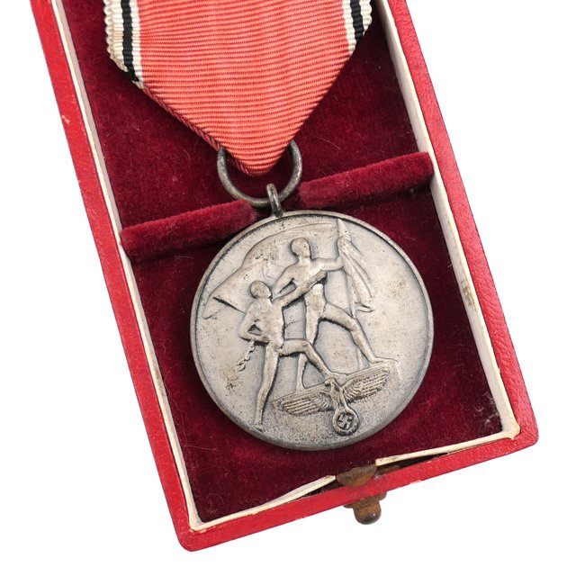 Cased Austrian Occupation Medal — image 2
