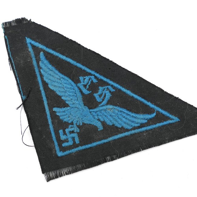 Luftwaffe 'Flakhelfer' Breast Eagle — image 2