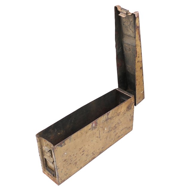 Tan painted MG34/42 'Patronenkasten 34' — image 7