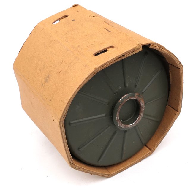 German 'Fe41' type Gasmask Filter — image 6