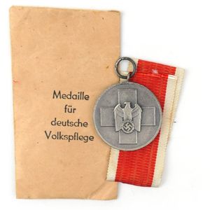 Medal 'Deutsche Volkspflege' with Pouch