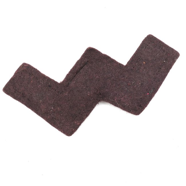 Japanese veterinarian Branch of Service Insignia — image 3