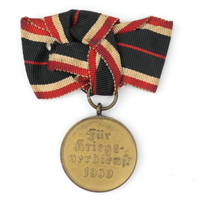 'Kriegsverdienstmedaille' for Women — image 3