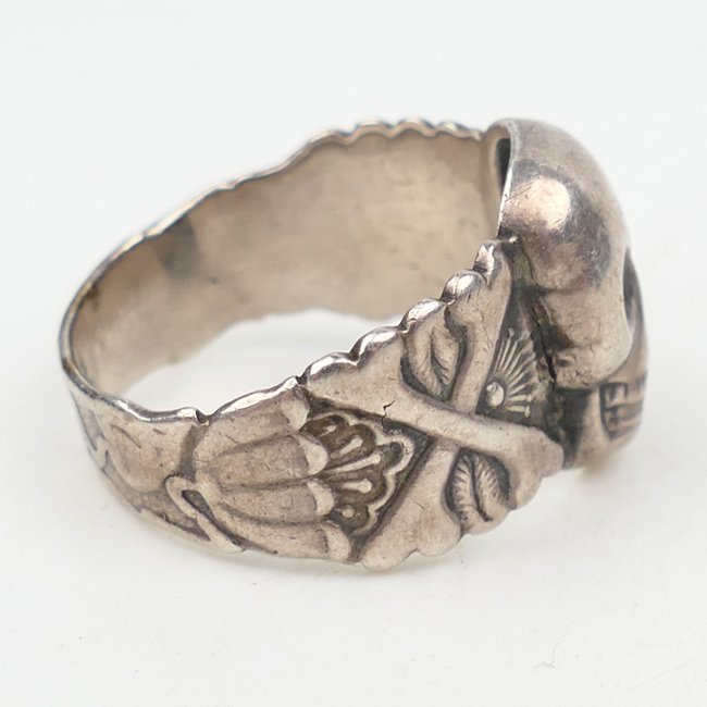 Rare original German 'Totenkopfring' — image 3