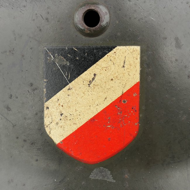 WH (Heer) M35 DD Combat Helmet — image 10