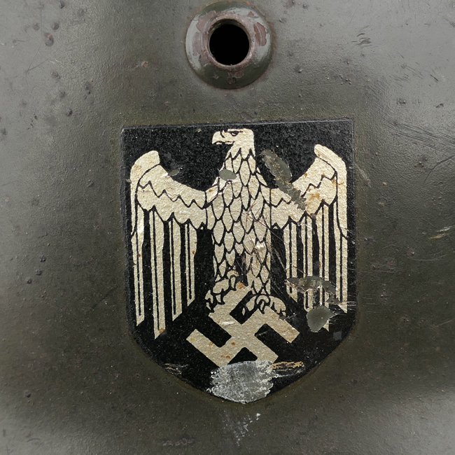 WH (Heer) M35 DD Combat Helmet — image 8