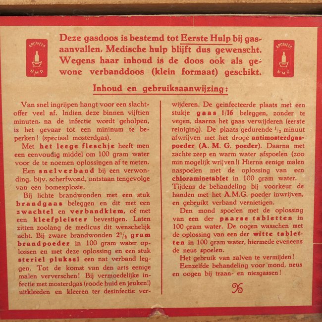 Dutch Gas Protection and First Aid Box — image 4