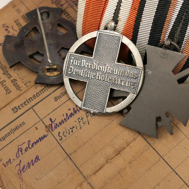 Small German DRK Red Cross Grouping — image 5