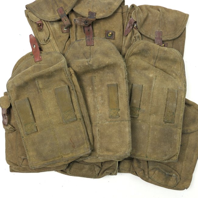 First pattern Soviet 3-cell AK-47 magazine pouch — image 4