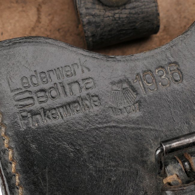 WH Single Headphone Carrying Pouch — image 4