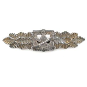 Nahkampfspange in Bronze - 'F&B.L'