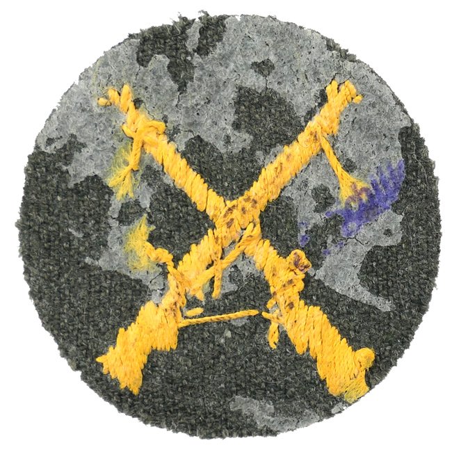 WH (Heer) 'Unterwaffenmeister' Trade Badge — image 3