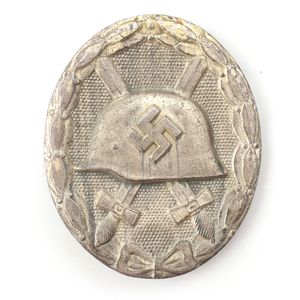 Verwundeten Abzeichen in Silber '100'