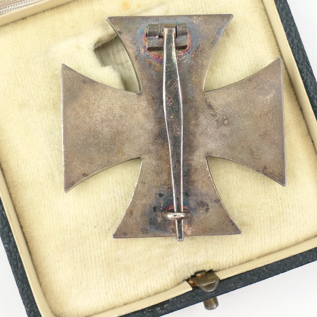 Iron Cross 1st Class 'K&Q' in Green Case — image 4