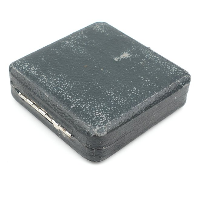 Iron Cross 1st Class 'K&Q' in Green Case — image 7