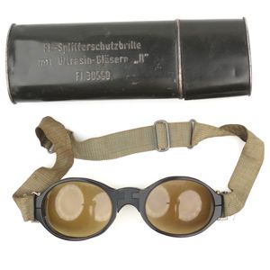 Luftwaffe Splinter Proof Goggles in Case