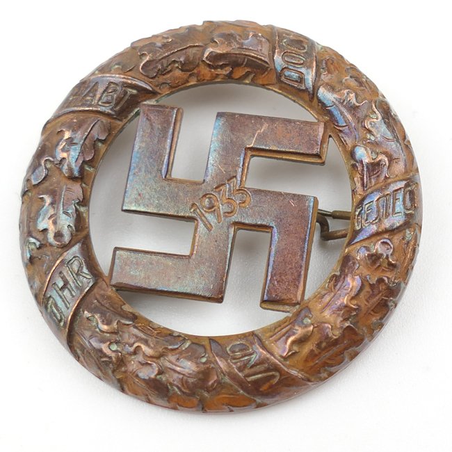 NSDAP 'Gau München' Badge 1933 — image 2