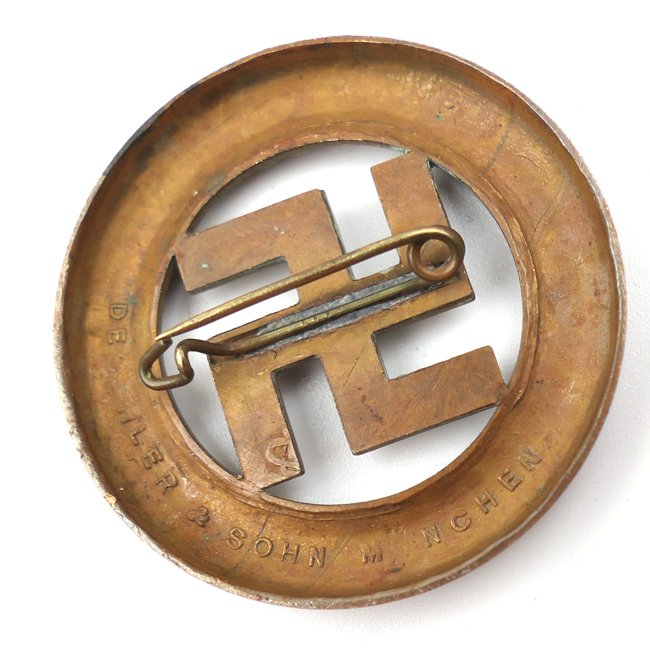 NSDAP 'Gau München' Badge 1933 — image 4