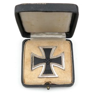 Cased Iron Cross 1st Class 'S&L'