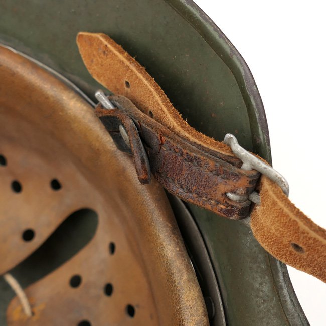WH (Heer) M35 DD Combat Helmet — image 13