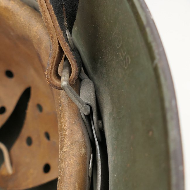 WH (Heer) M35 DD Combat Helmet — image 19