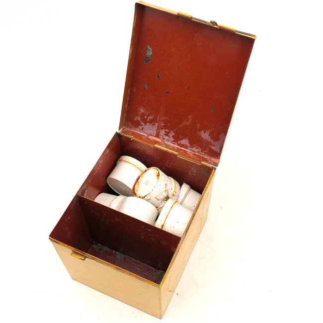 Wehrmacht Medical Ointment Storage Box — image 3