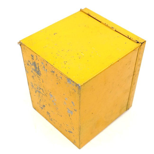 Wehrmacht Medical Ointment Storage Box — image 4