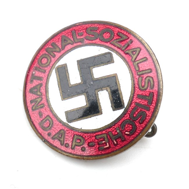 NSDAP Membership Badge 'Steinhauer & Lück' — image 2