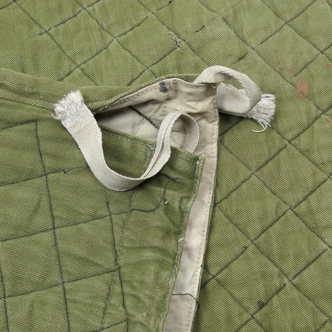 WH (Heer) Green Quilted Winter Trousers — image 2