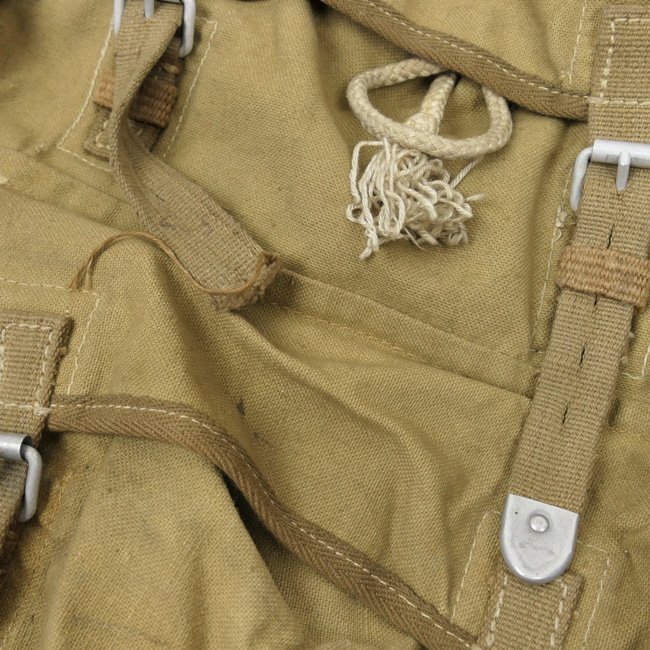 Luftwaffe Tropical Combat Rucksack — image 3