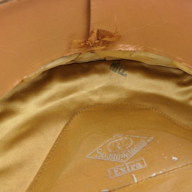 WH (Heer) Administrative Official's Visor Cap — image 16