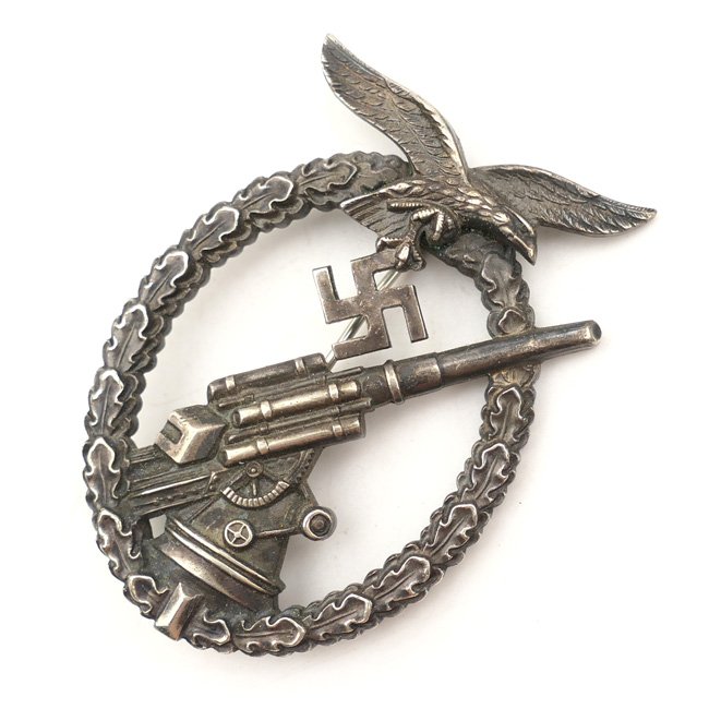Luftwaffe Flak Artillery War Badge — image 2