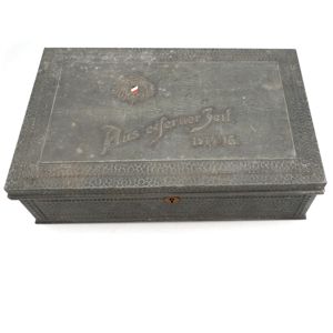 WW1 Patriotic Metal Box 'Aus eiserner Zeit'