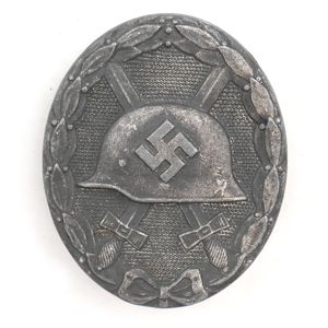 Wound Badge in Silver '4'
