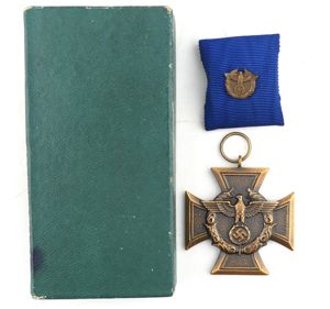 Cased German Customs Service Medal